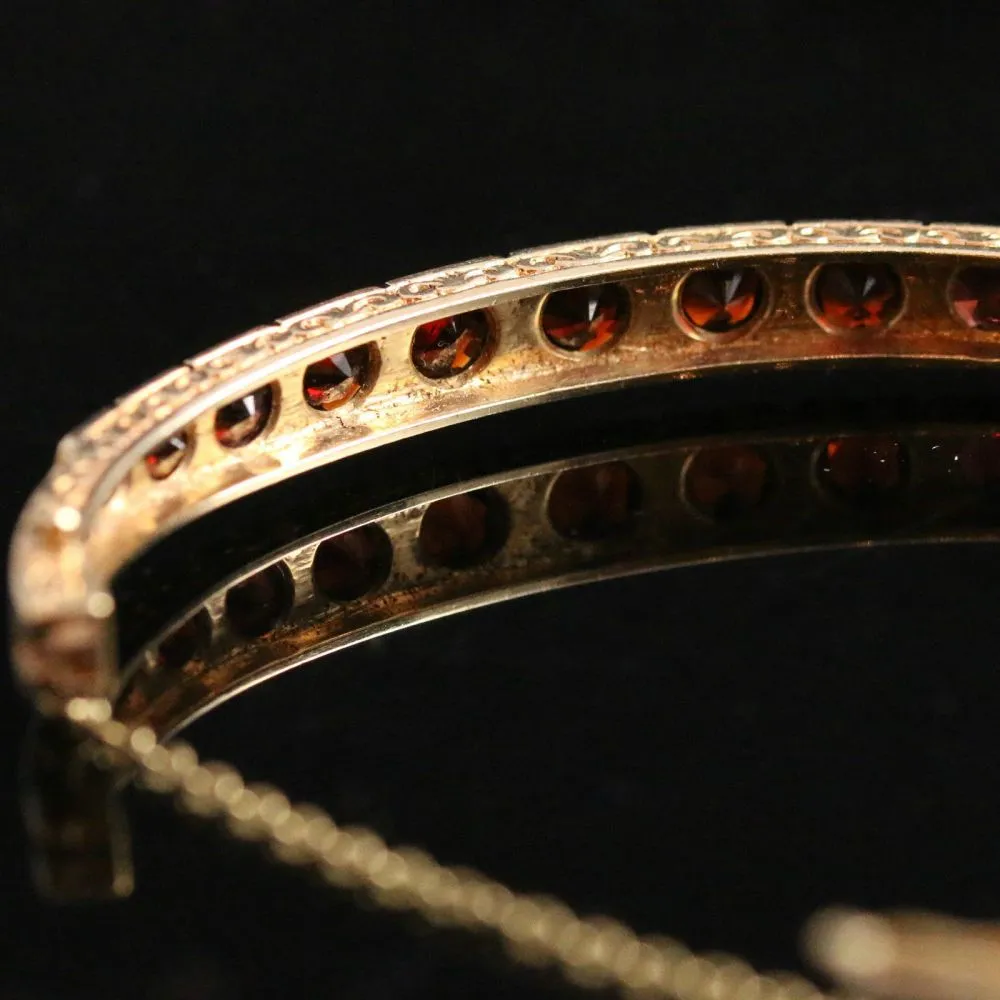 Antique Garnet Gold Bangle Beautiful Engraving 9Ct Gold