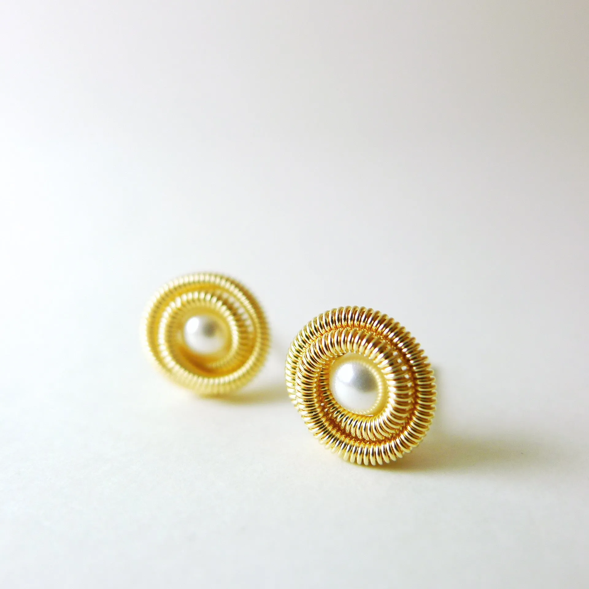 Koru-inspired Pearl Earrings