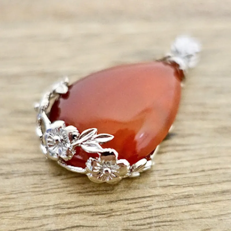 Red Agate Pendant Necklace