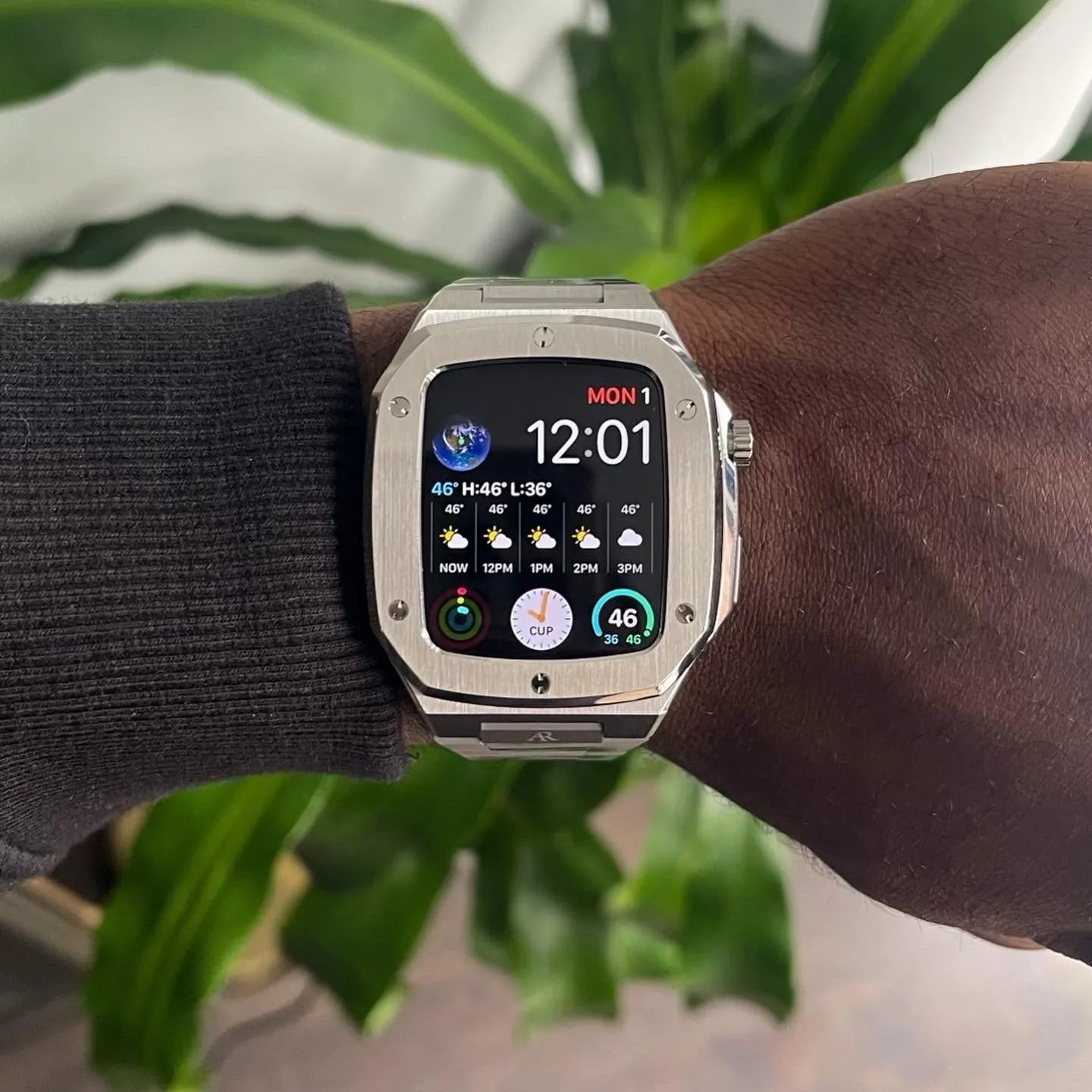 Silver smartwatch case